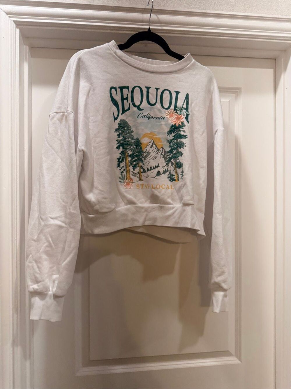 Sequoia California National Park Graphic White Crewneck Sweatshirt Size Large